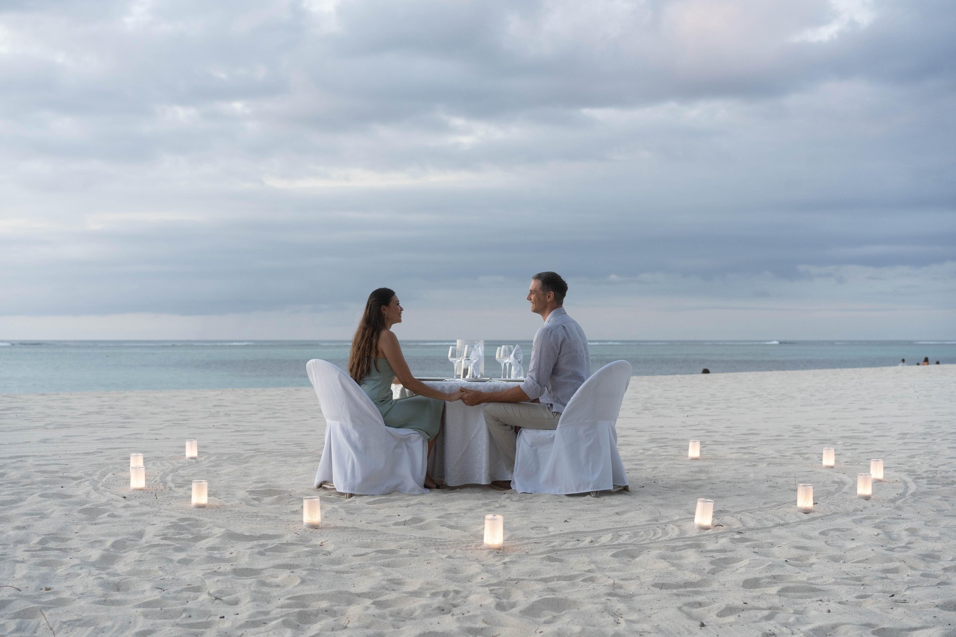 DinaRobin honeymoon beach